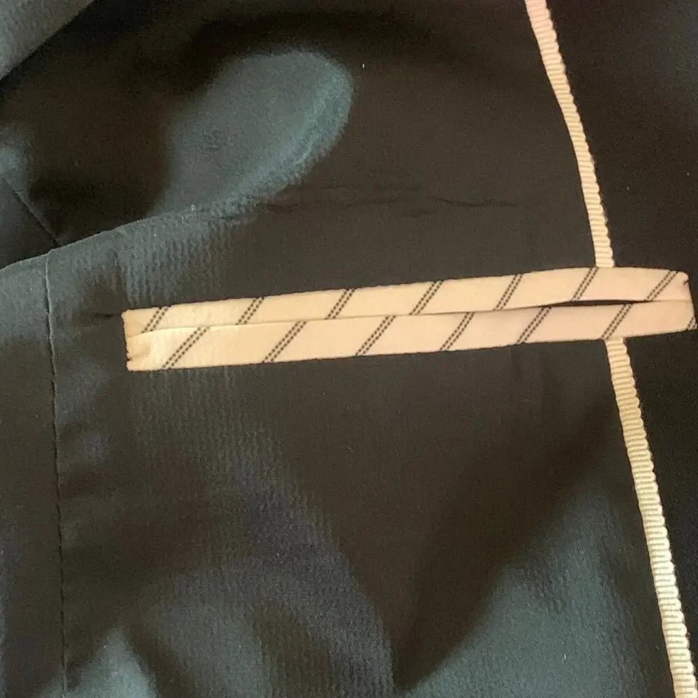 Banana Republic Black Wool Classic Blazer Size 2 - Picture 13 of 15